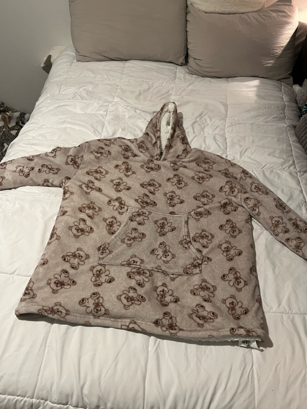 Charlotte Russe Plush Teddy Print Hooded Jacket in Cream and Light Brown